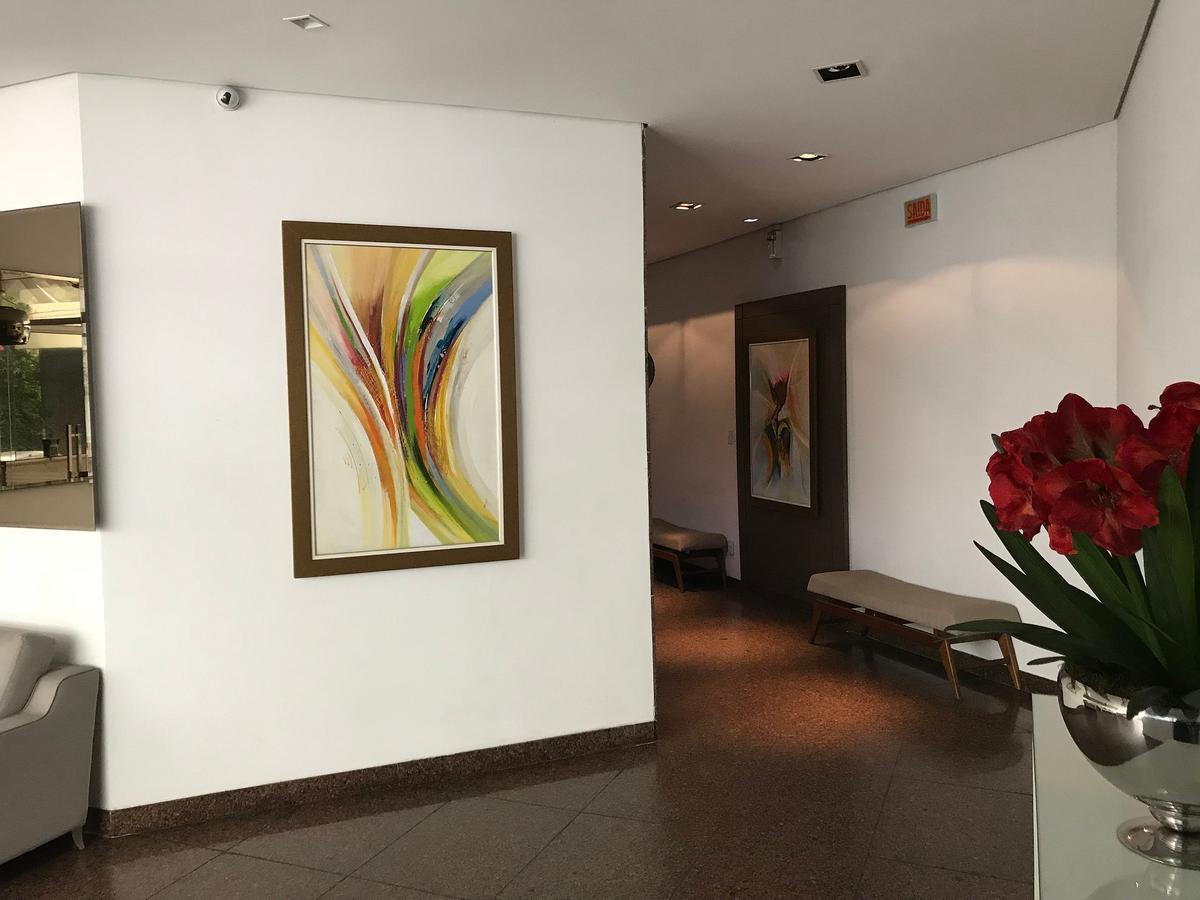 2 Quartos Apartamento *